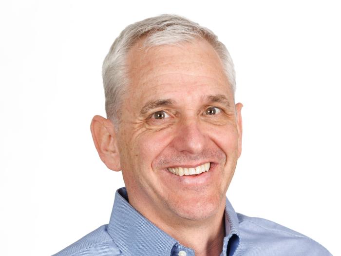 Ryan Engstrom headshot